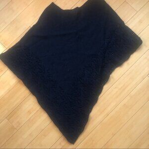 Poncho Knit Black One Size Boho Round Neck Asymmetrical Excellent Condition